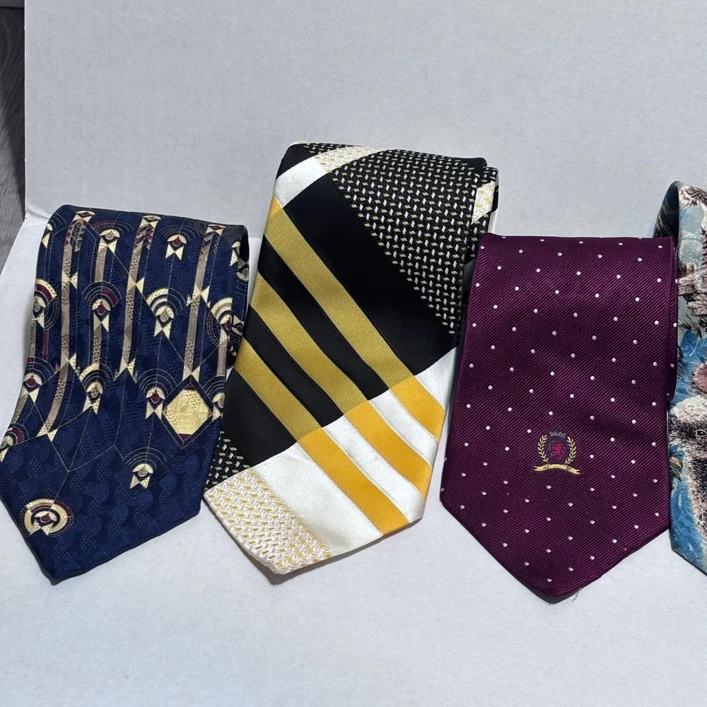 Men's Vintage & Modern Necktie Lot of 9 Ties Novelty Prints Designer Brands‎